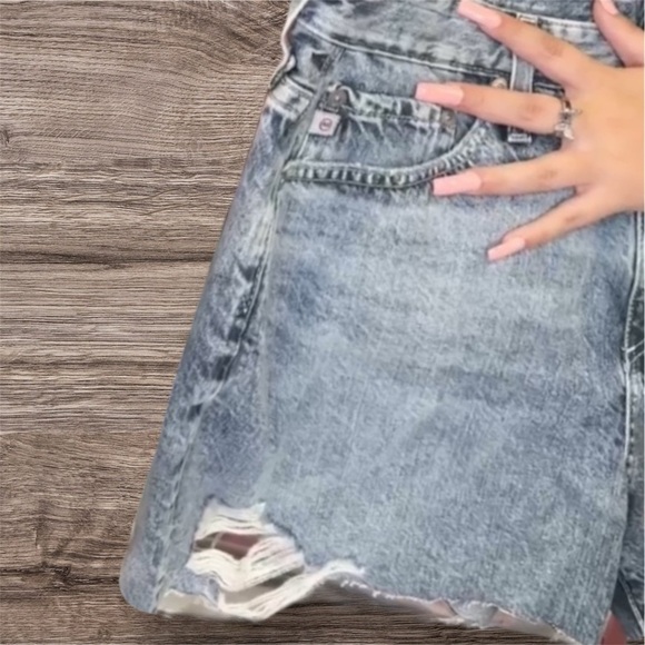 🆕 AG Adriano Goldschmied Alexxis Vintage High-Rise Wedgie Shorts Size 31 - Picture 7 of 9